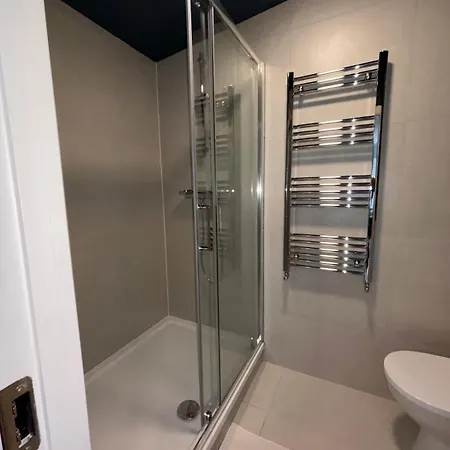 Apartament Corporate Nest Sallins Balnacart